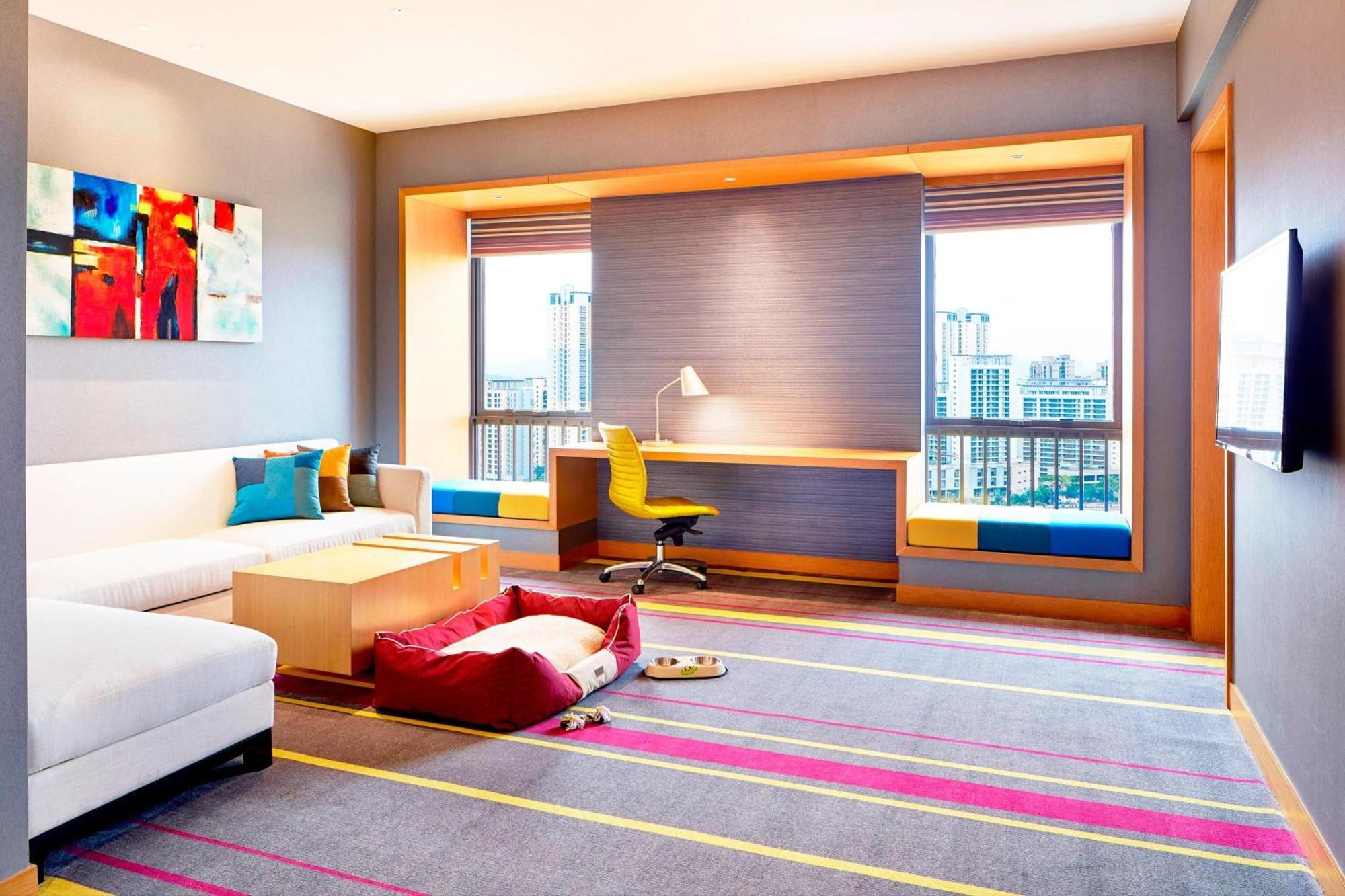 Aloft Dynamic Town Shenzhen Exterior foto
