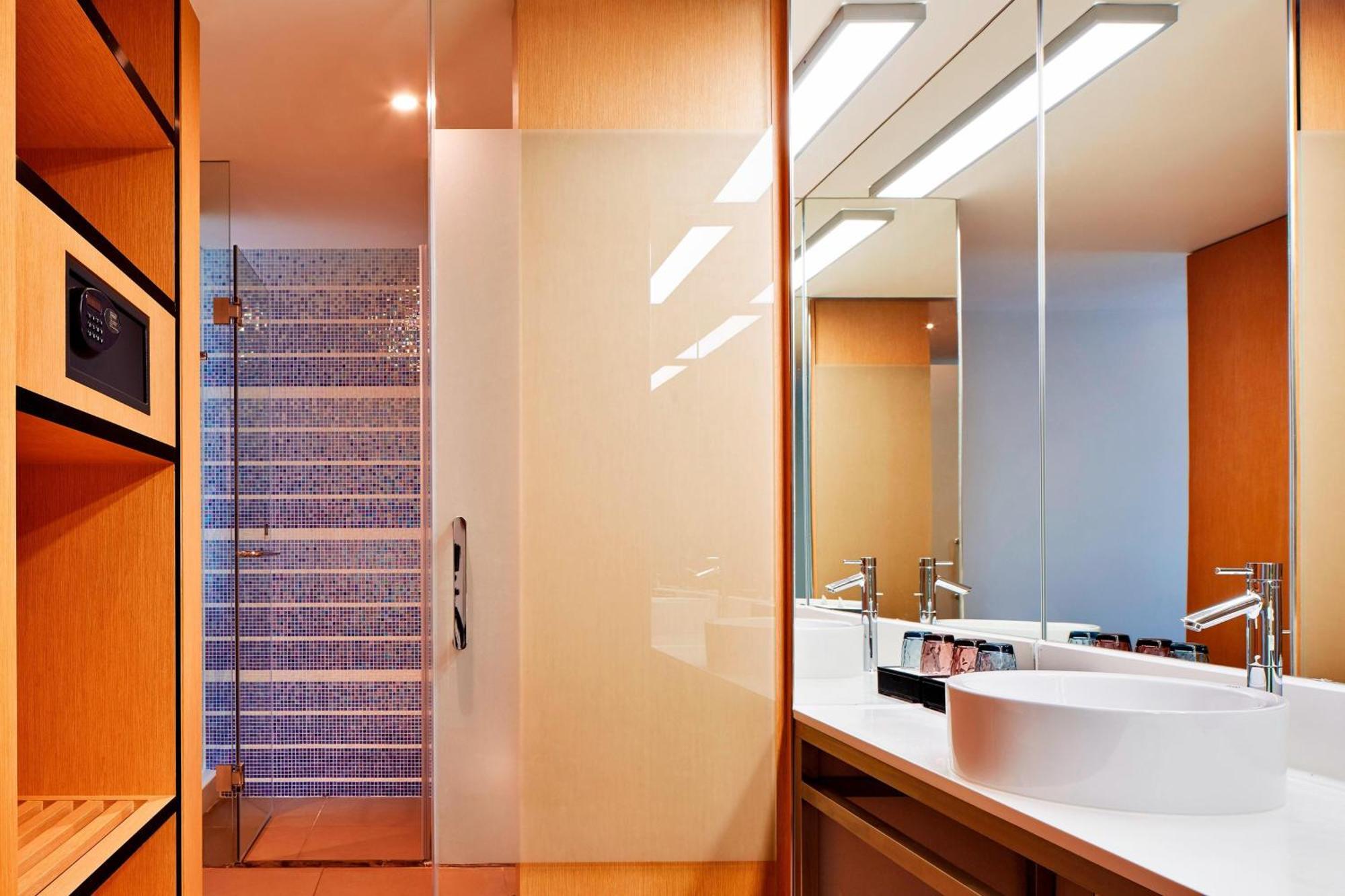 Aloft Dynamic Town Shenzhen Exterior foto