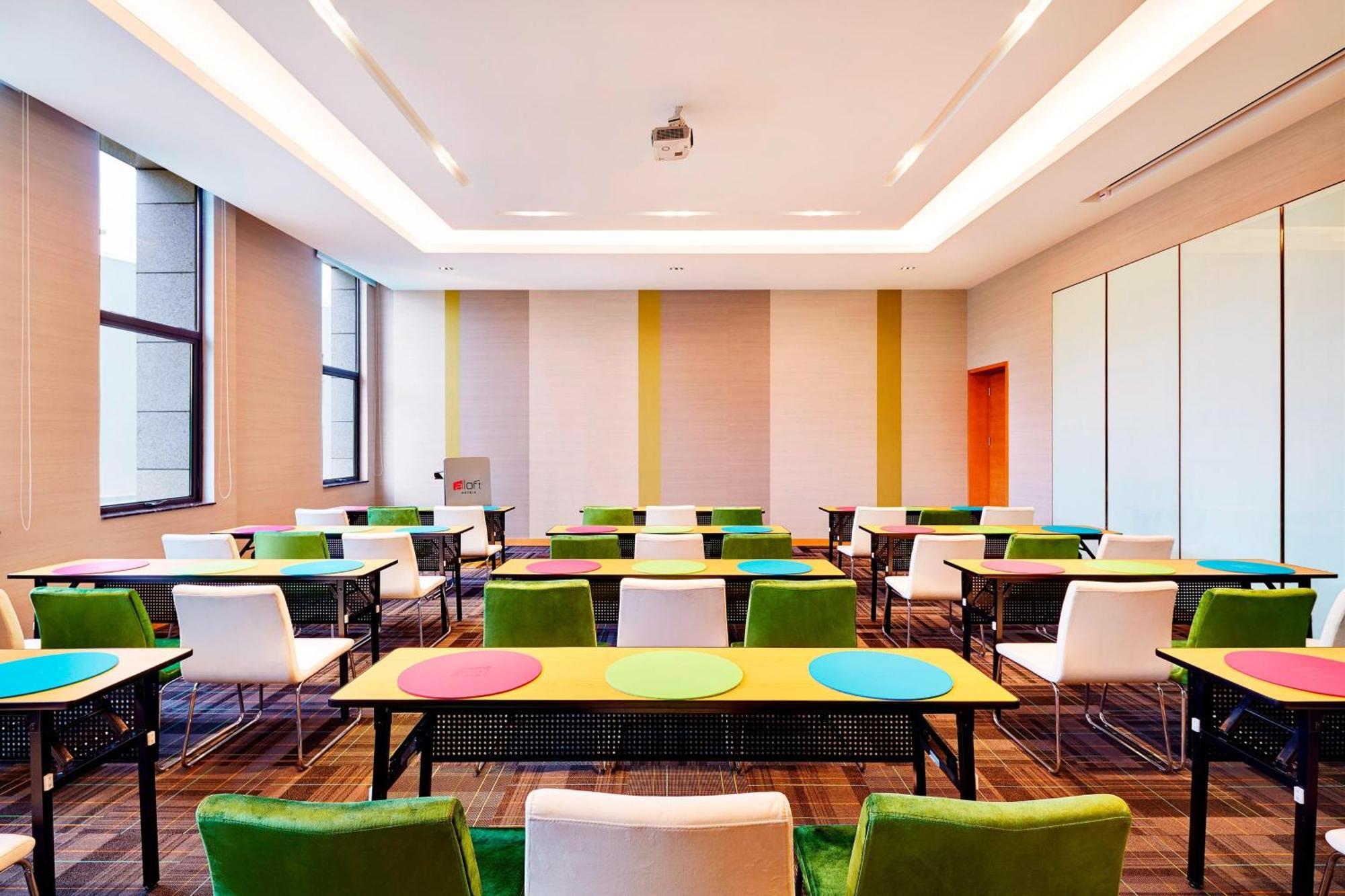 Aloft Dynamic Town Shenzhen Exterior foto